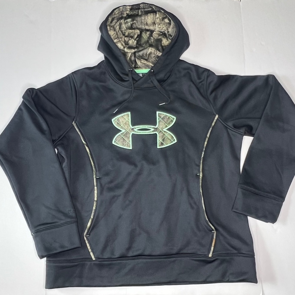 Under Armour women’s pull over sweater with hoodie, size extra large gray